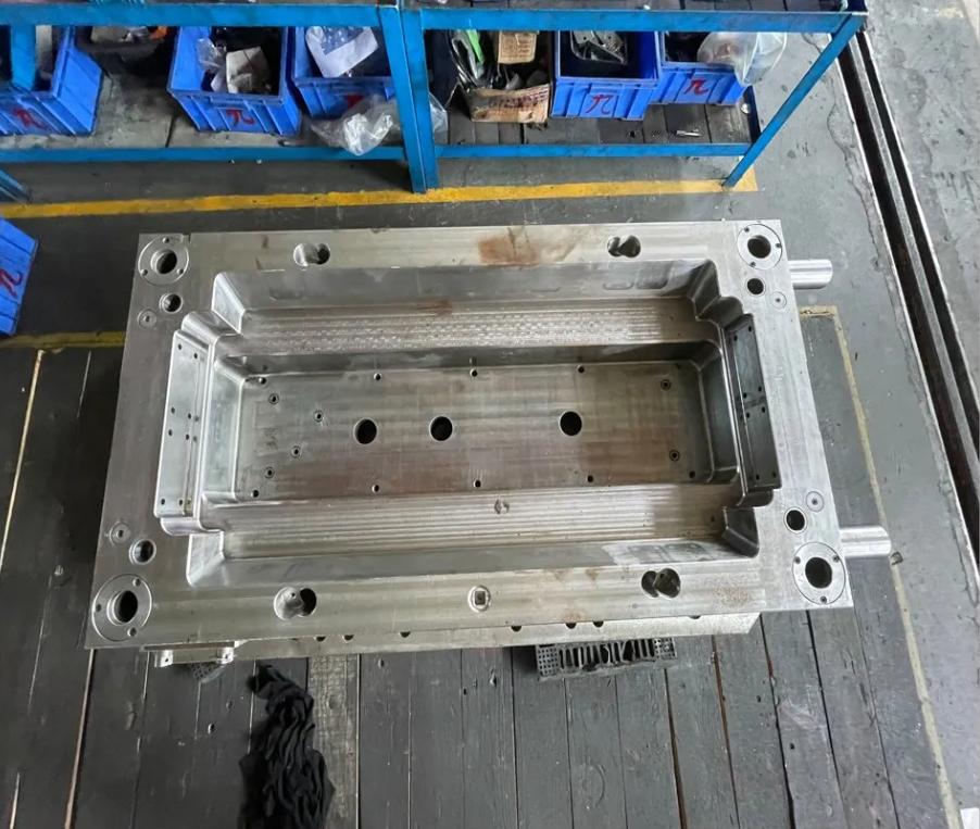 Cơ Khí Khuôn Mẫu Hiệp Thuận Phát